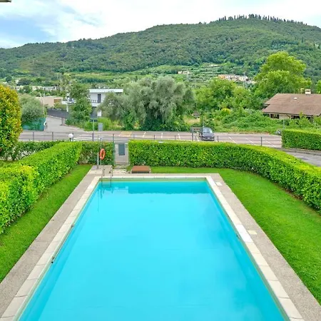 Apartmentsgarda - Residenza Mantegna Apartment *
