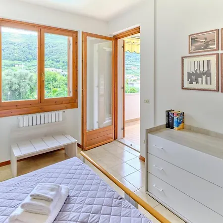 아파트 Apartmentsgarda - Residenza Mantegna *