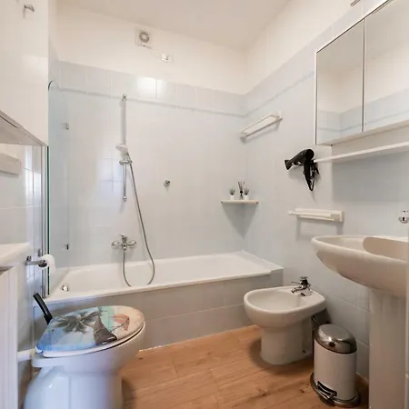 Apartmentsgarda - Residenza Mantegna 가르다