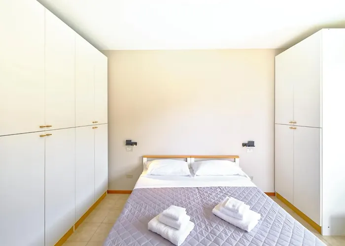 Apartmentsgarda - Residenza Mantegna * غارْدا