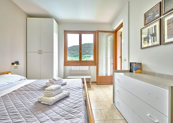 Apartmentsgarda - Residenza Mantegna شقة *