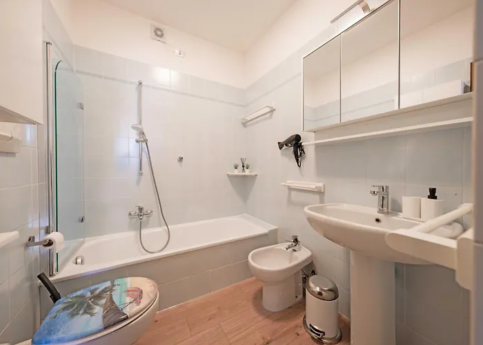 Apartmentsgarda - Residenza Mantegna شقة غارْدا