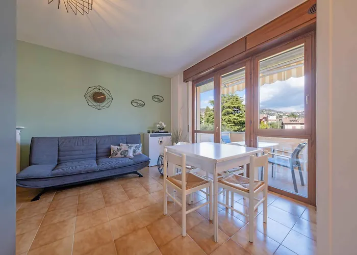 Apartmentsgarda - Residenza Mantegna شقة